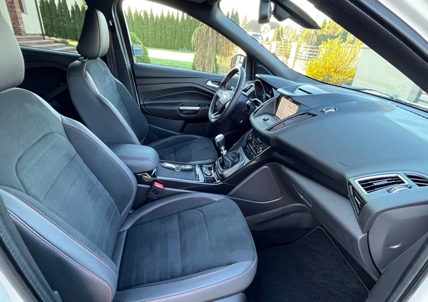 Ford Kuga cena 86900 przebieg: 46000, rok produkcji 2019 z Lubartów małe 596